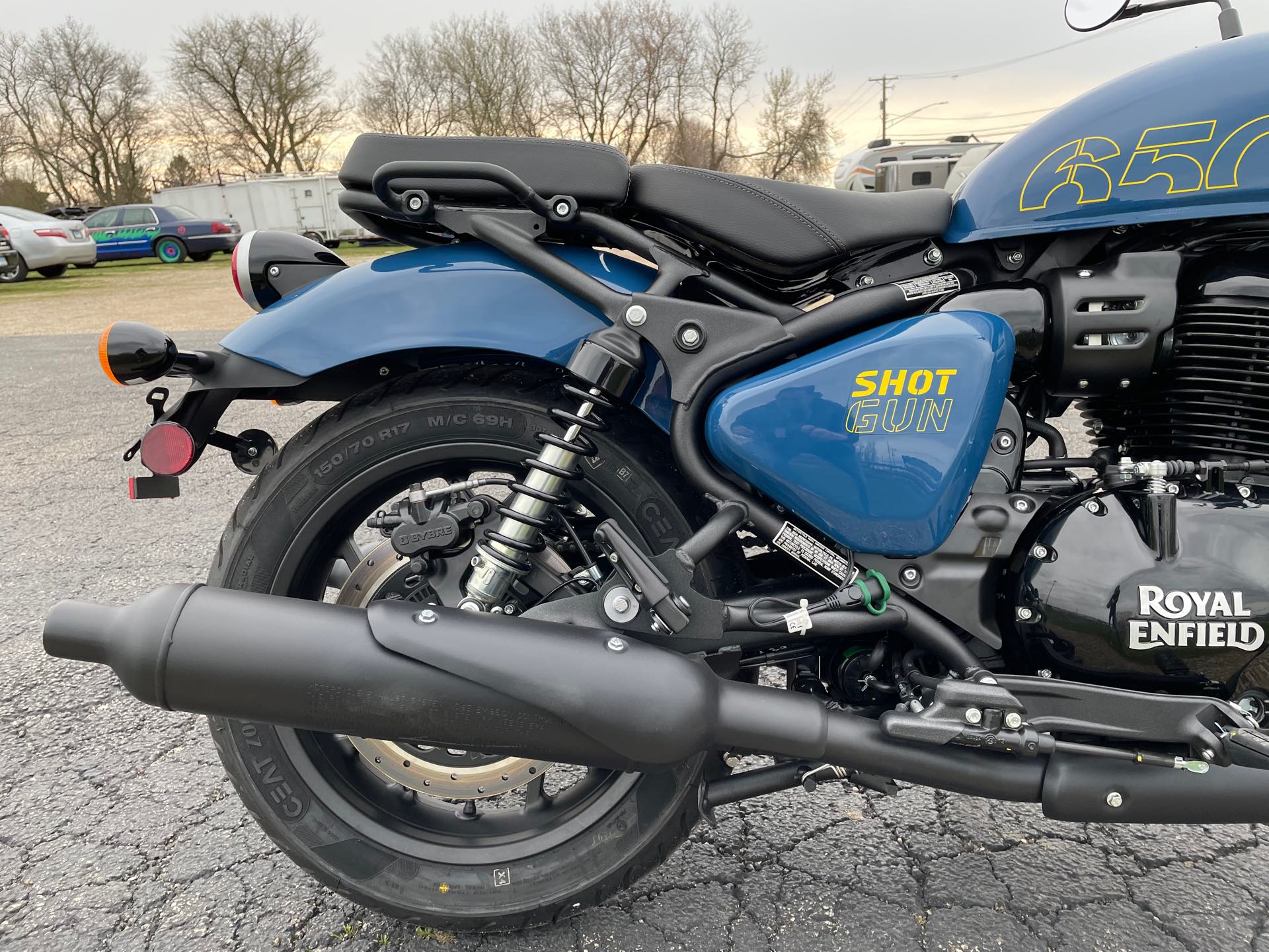 2024 ROYAL ENFIELD SHOTGUN 650 - PLASMA BLUE at Randy's Cycle