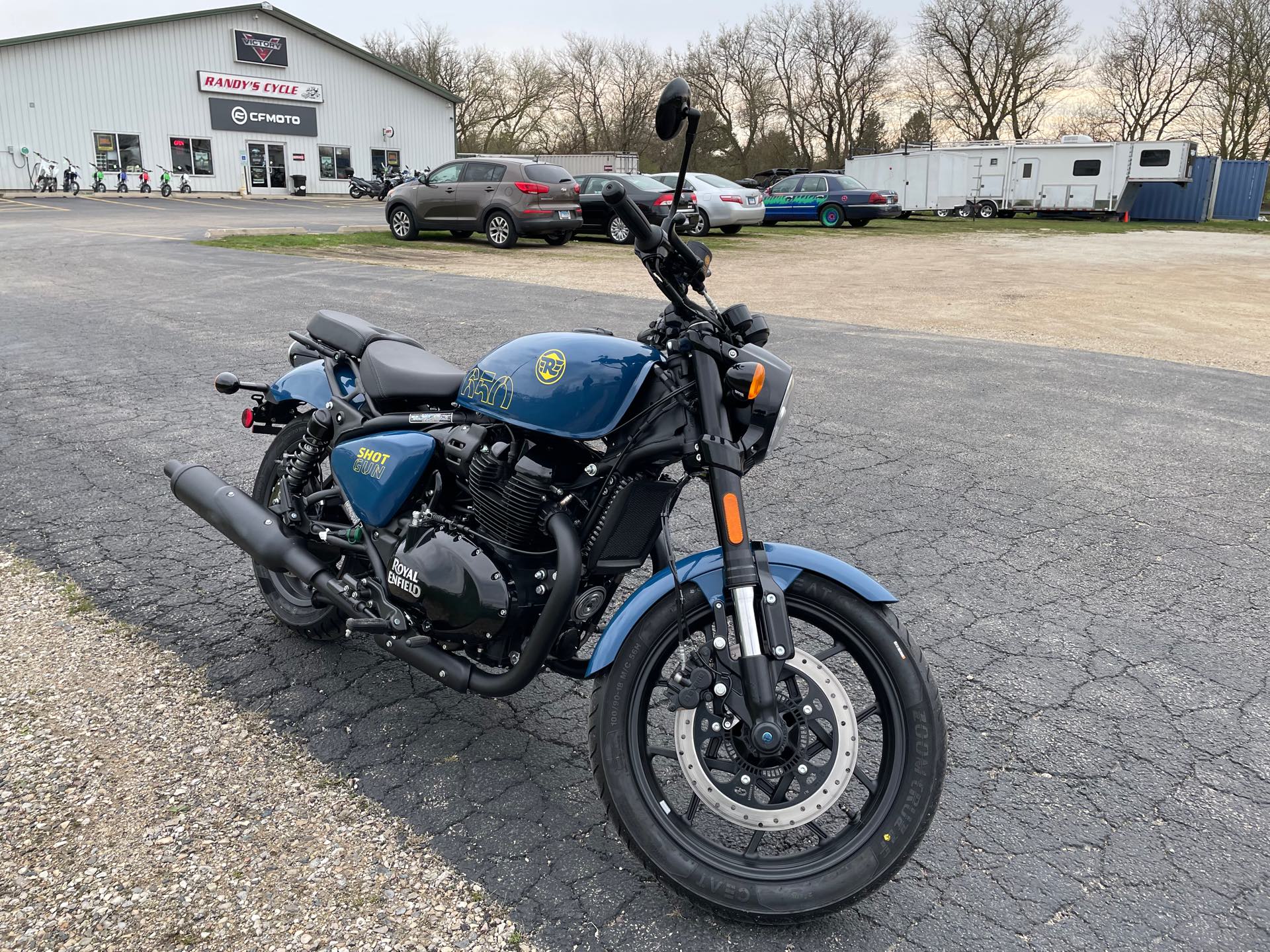 2024 ROYAL ENFIELD SHOTGUN 650 - PLASMA BLUE at Randy's Cycle