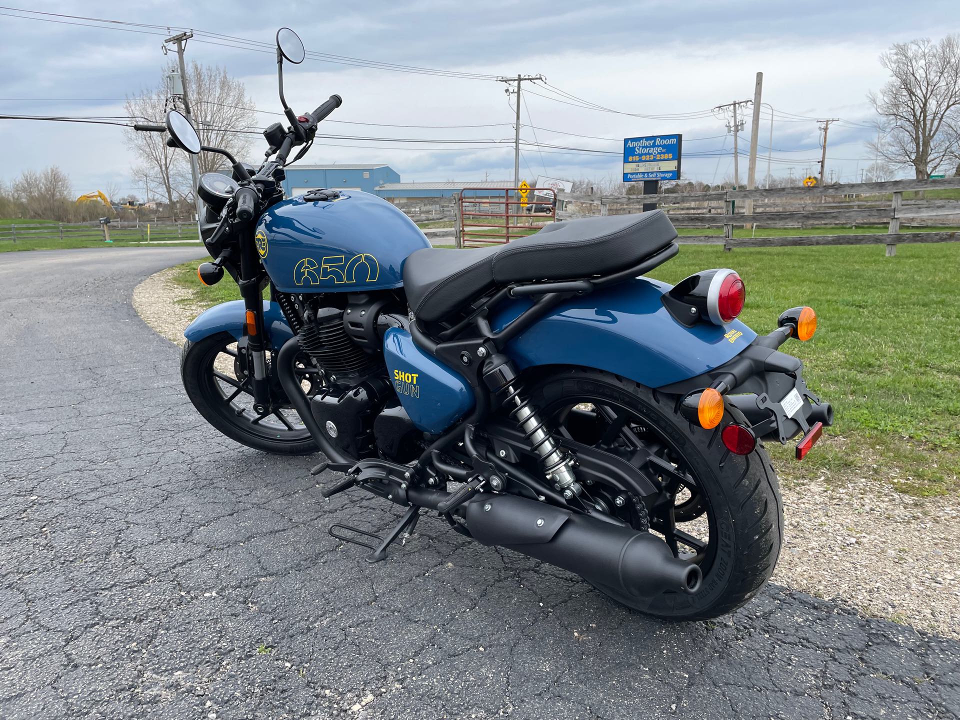 2024 ROYAL ENFIELD SHOTGUN 650 - PLASMA BLUE at Randy's Cycle