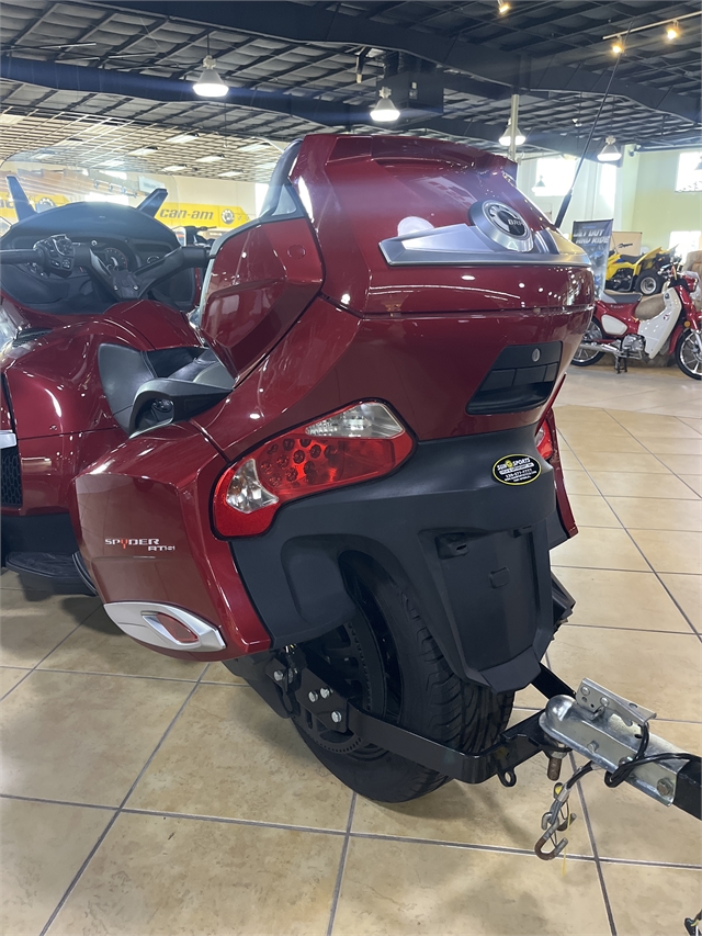 2016 Can-Am Spyder RT S at Sun Sports Cycle & Watercraft, Inc.