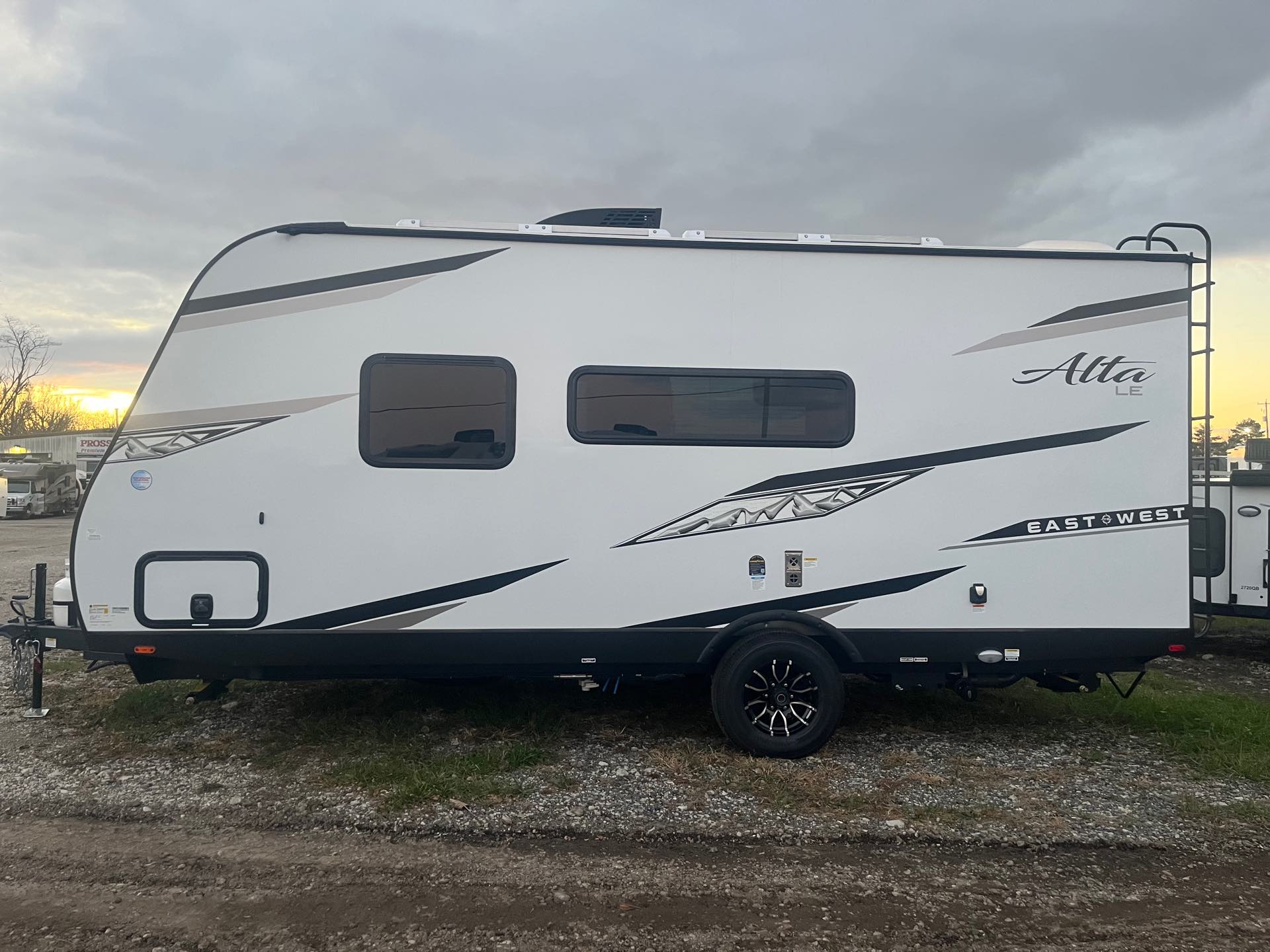 2024 East To West Alta 1600 MRB at Prosser's Premium RV Outlet