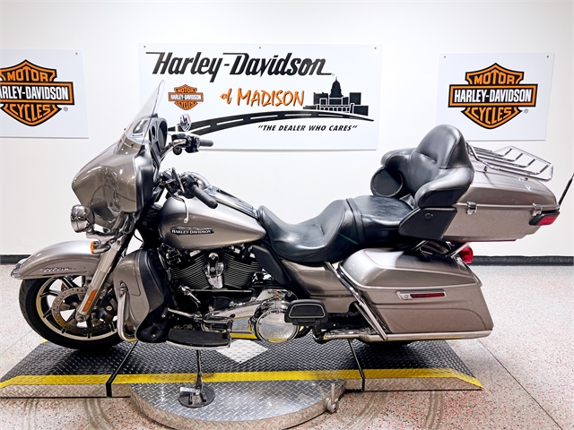 2017 Harley-Davidson Electra Glide Ultra Classic at Harley-Davidson of Madison