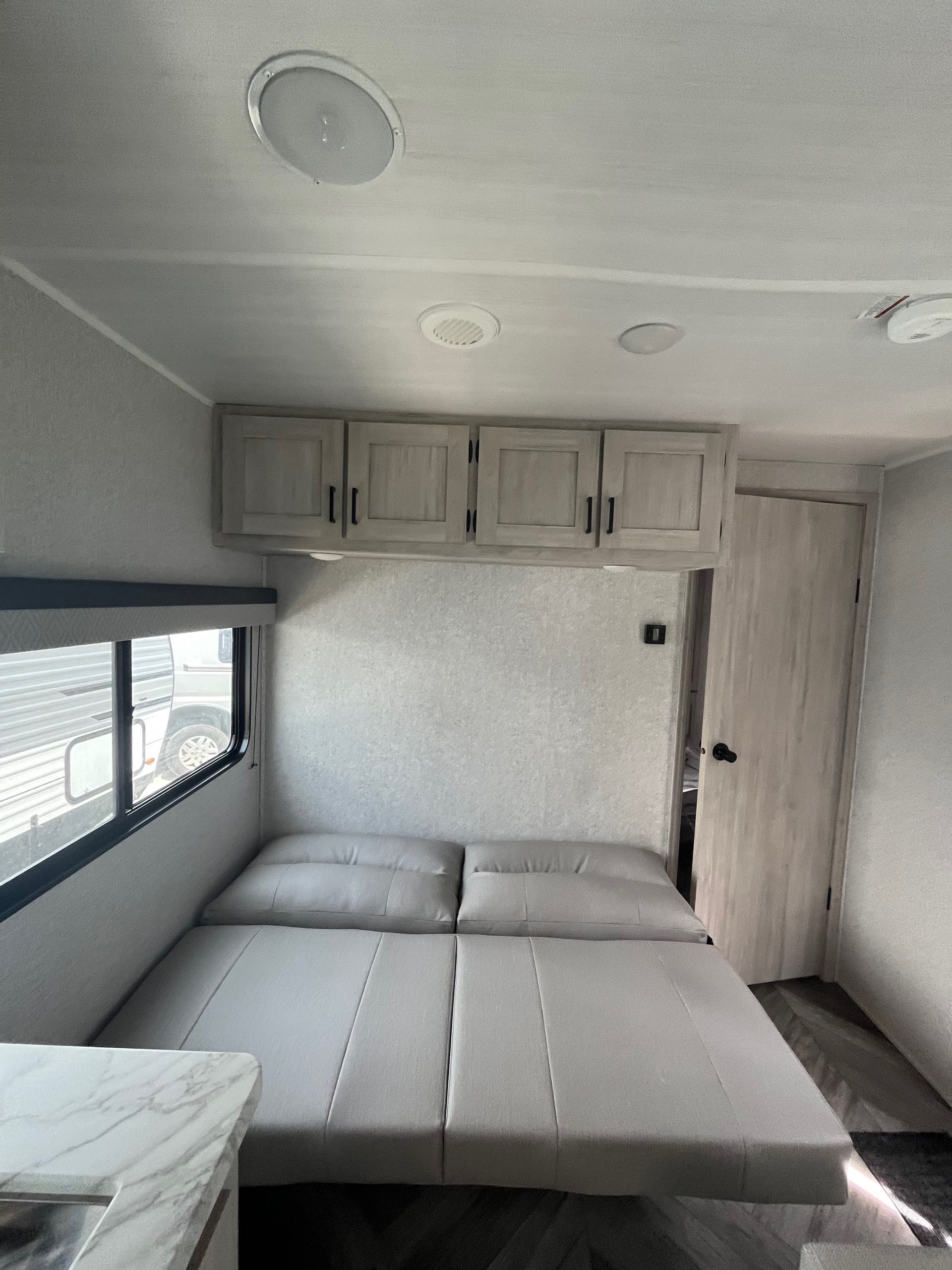 2022 East To West Della Terra 250BH at Prosser's Premium RV Outlet