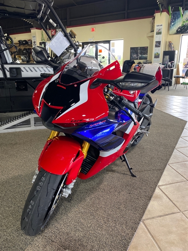2021 Honda CBR1000RR-R Fireblade SP at Dale's Fun Center, Victoria, TX 77904