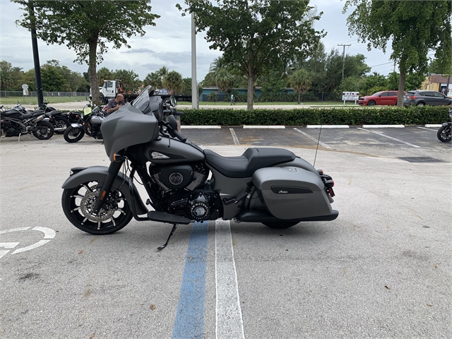 2021 Indian Chieftain Chieftain Dark Horse at Fort Lauderdale