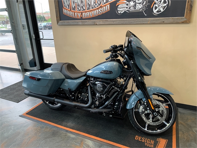 2024 Harley-Davidson Street Glide Base at Vandervest Harley-Davidson, Green Bay, WI 54303