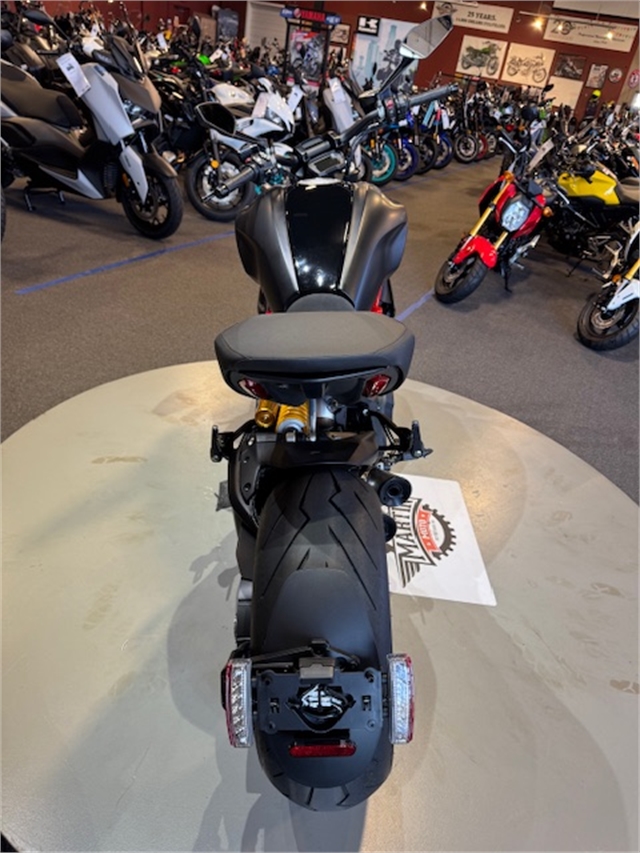 2022 Ducati Diavel 1260 S at Martin Moto