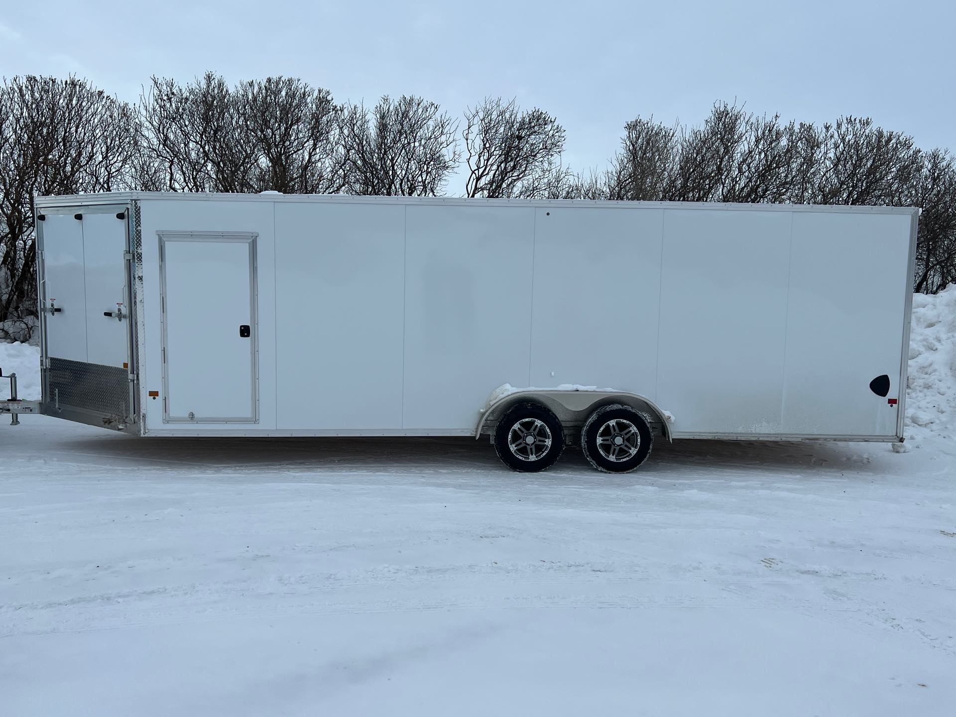 2023 EZ HAULER EZES 7.5X24 at Interlakes Sport Center