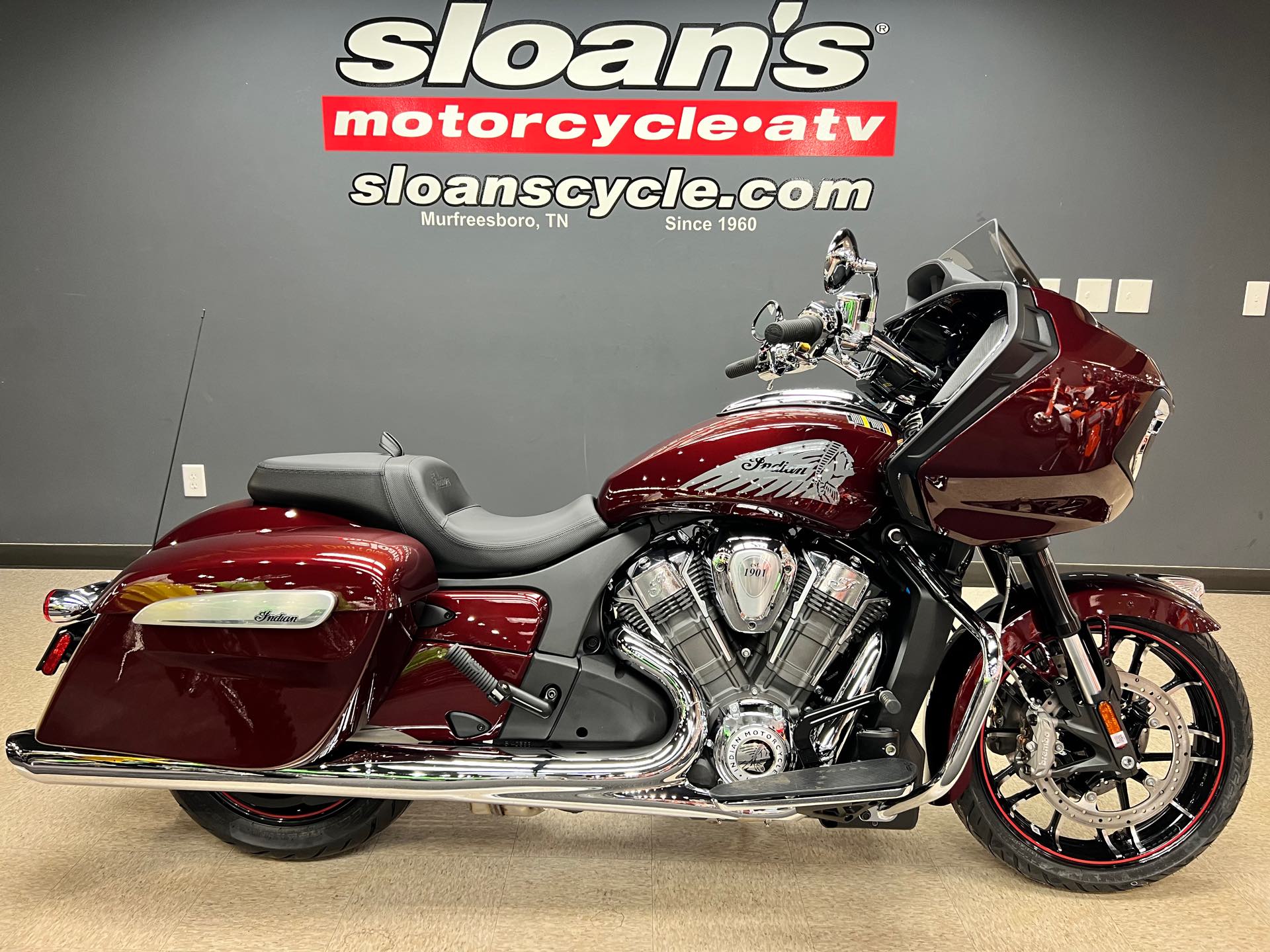 2023 Indian Motorcycle Challenger Limited at Sloans Motorcycle ATV, Murfreesboro, TN, 37129