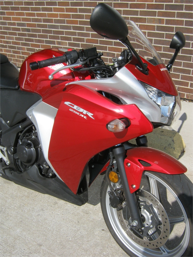 2011 Honda CBR250R at Brenny's Motorcycle Clinic, Bettendorf, IA 52722