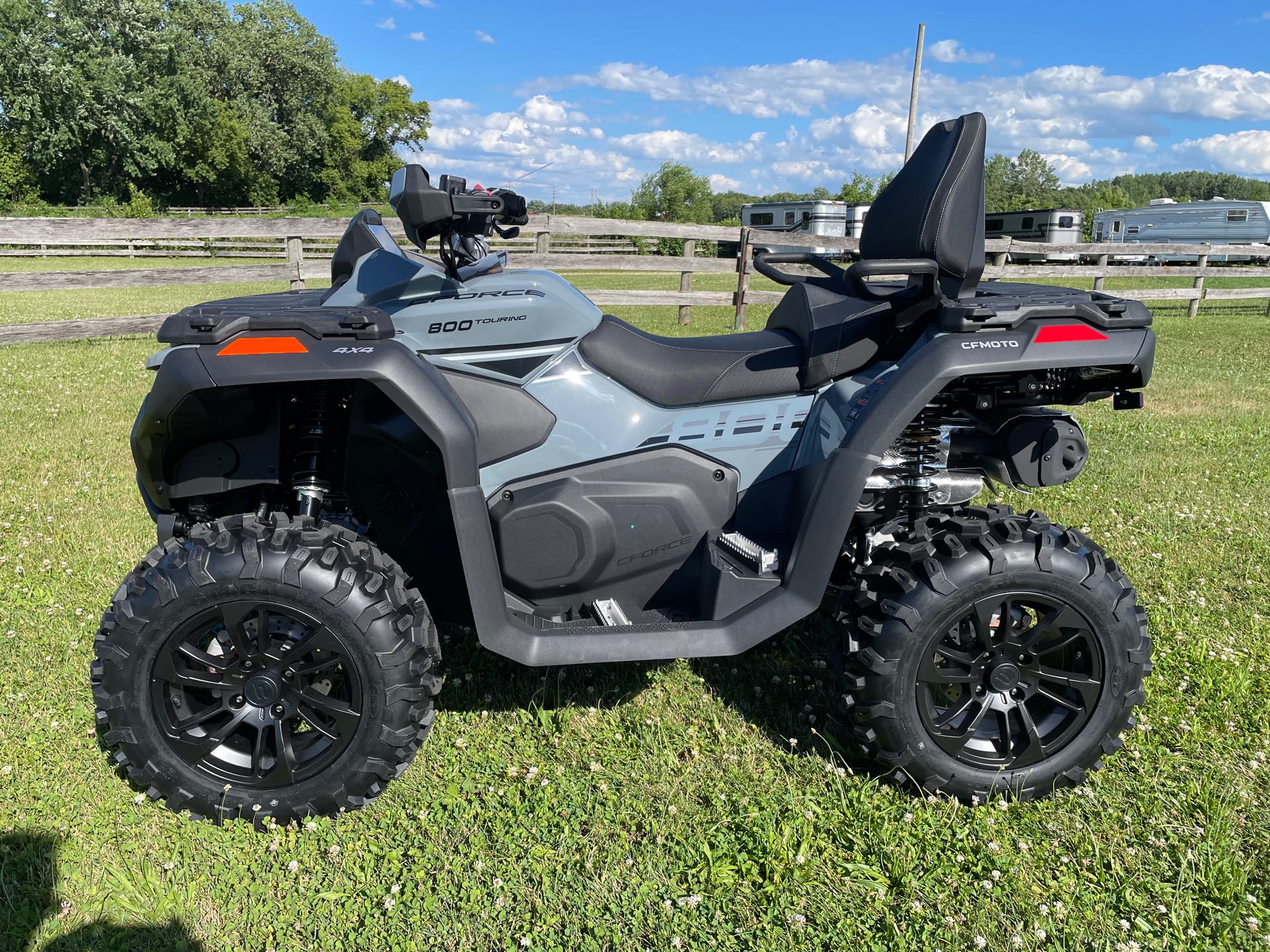 2024 CFMOTO CFORCE 800 Touring at Randy's Cycle