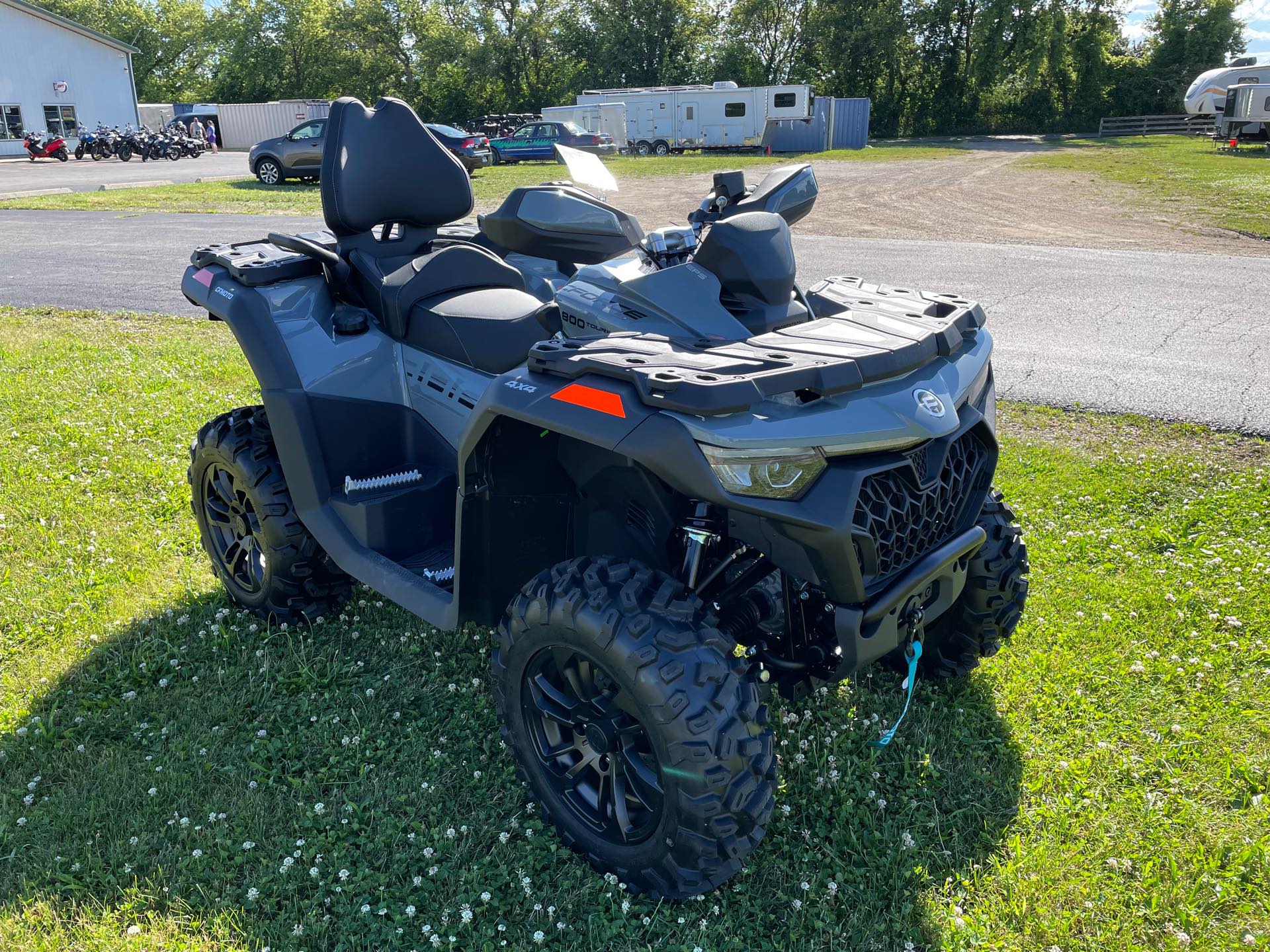 2024 CFMOTO CFORCE 800 Touring at Randy's Cycle