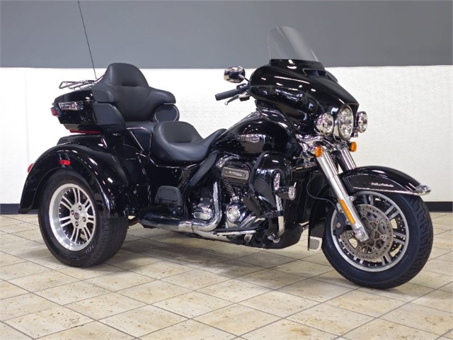 2021 Harley-Davidson Tri Glide Ultra at Destination Harley-Davidson®, Tacoma, WA 98424