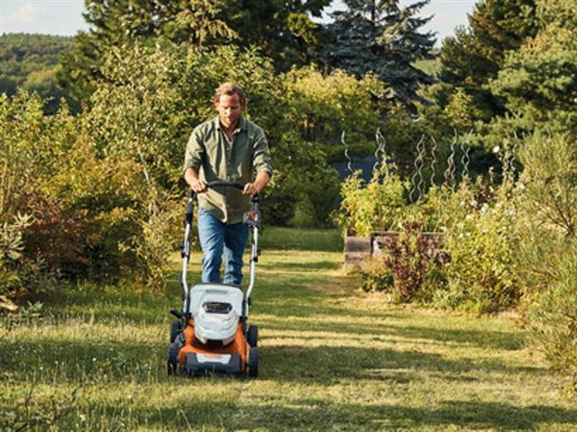 2024 STIHL AK-System: Lawn Mowers RMA 460 V at Patriot Golf Carts & Powersports