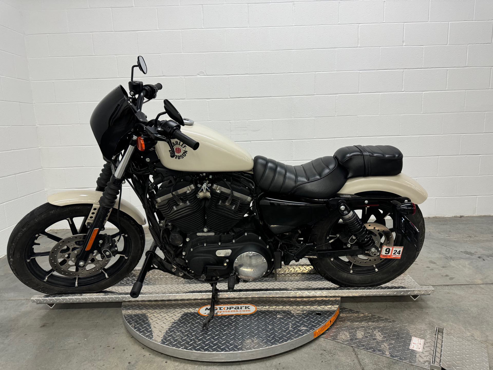 2022 Harley-Davidson Sportster Iron 883 at Skyline Harley-Davidson