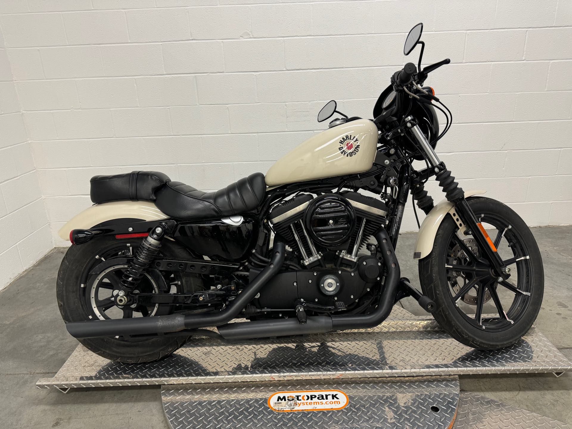 2022 Harley-Davidson Sportster Iron 883 at Skyline Harley-Davidson