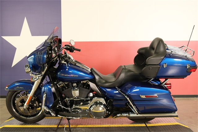 2015 Harley-Davidson Electra Glide Ultra Limited Low at Texas Harley