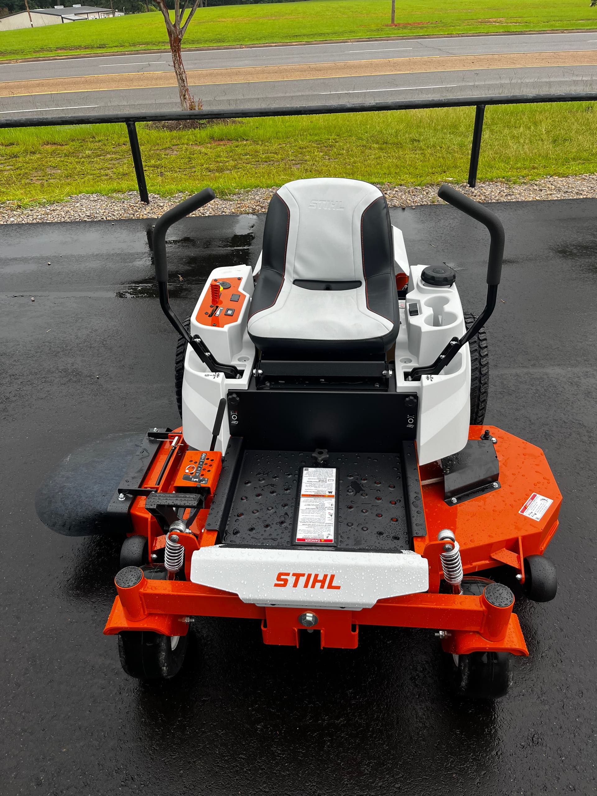 2024 STIHL Zero-turn mowers RZ 152 at Patriot Golf Carts & Powersports