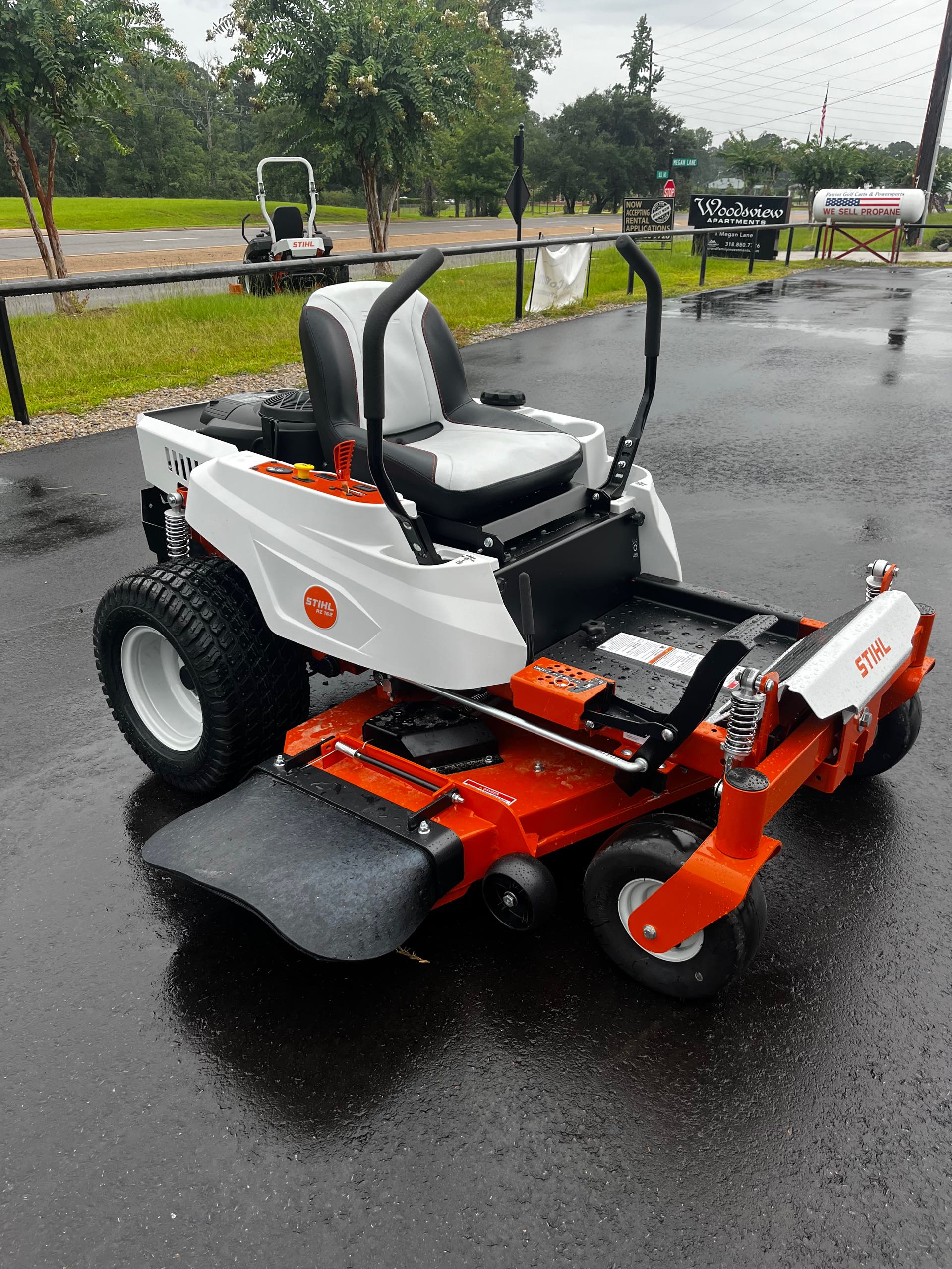 2024 STIHL Zero-turn mowers RZ 152 at Patriot Golf Carts & Powersports