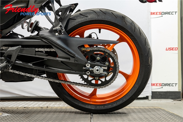 2024 KTM Duke 390 at Friendly Powersports Slidell