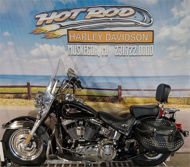 2015 Harley-Davidson Softail Heritage Softail Classic at Hot Rod Harley-Davidson