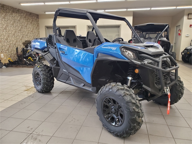 2022 Can-Am Commander XT 1000R at Iron Hill Powersports