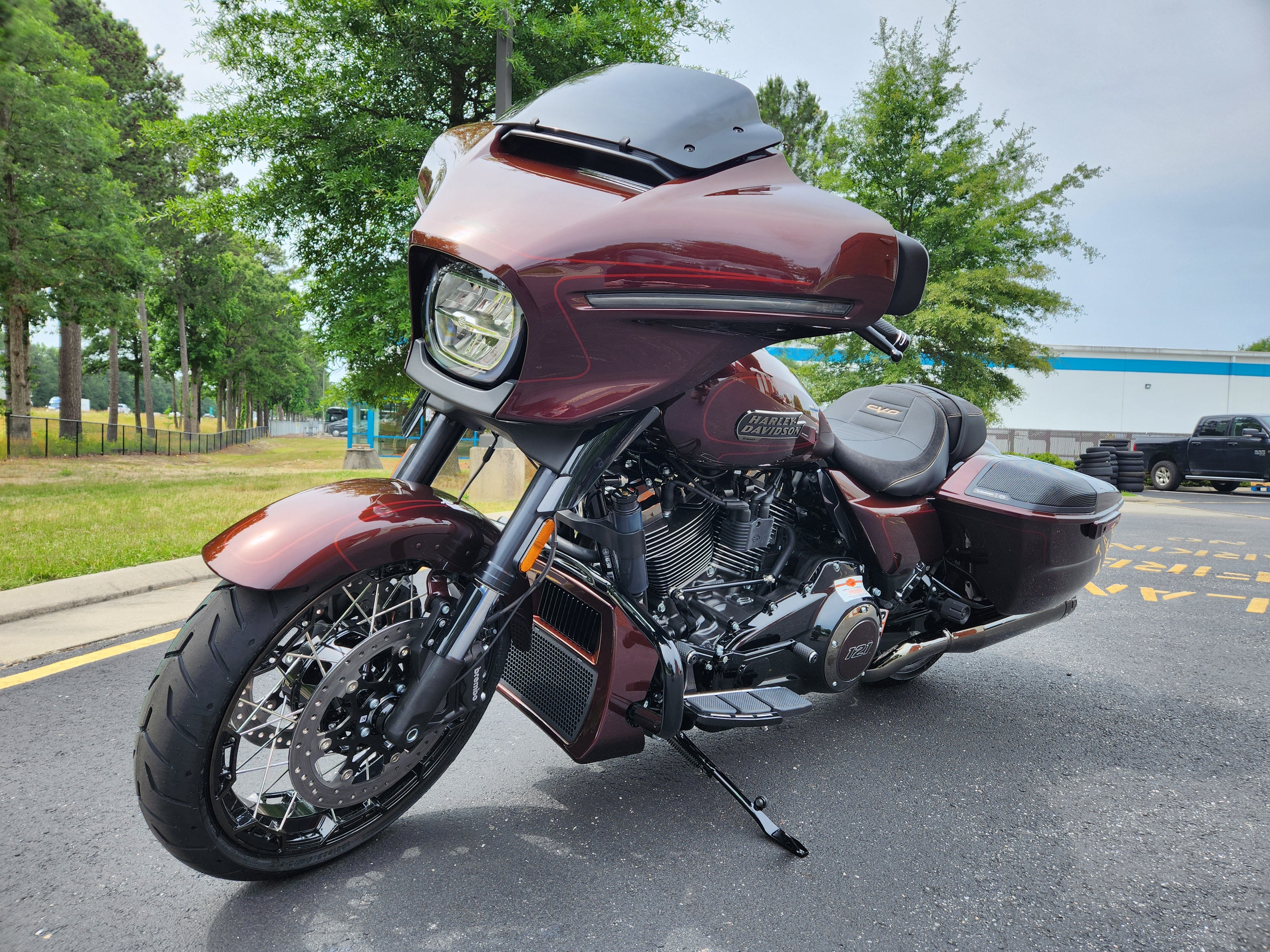 2024 Harley-Davidson Street Glide CVO Street Glide at Richmond Harley-Davidson