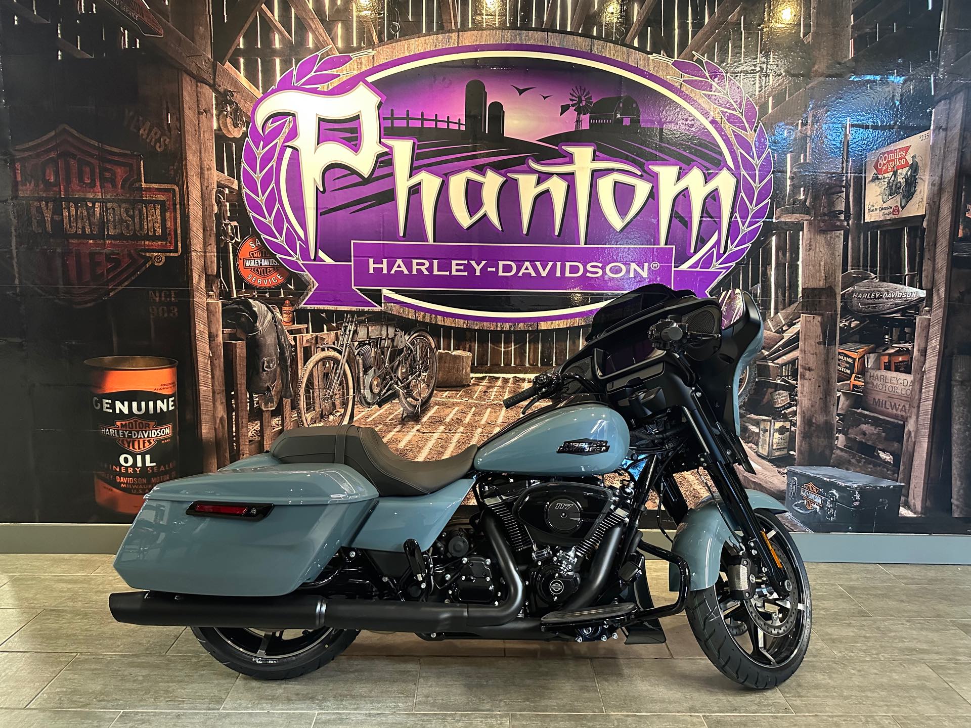 2024 Harley-Davidson Street Glide Base at Phantom Harley-Davidson