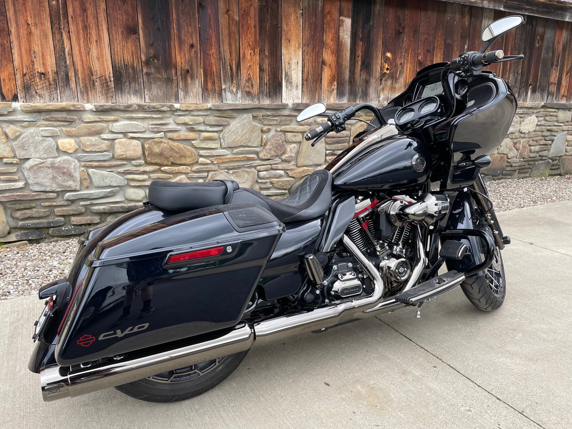 2022 Harley-Davidson Road Glide CVO Road Glide at Arkport Cycles