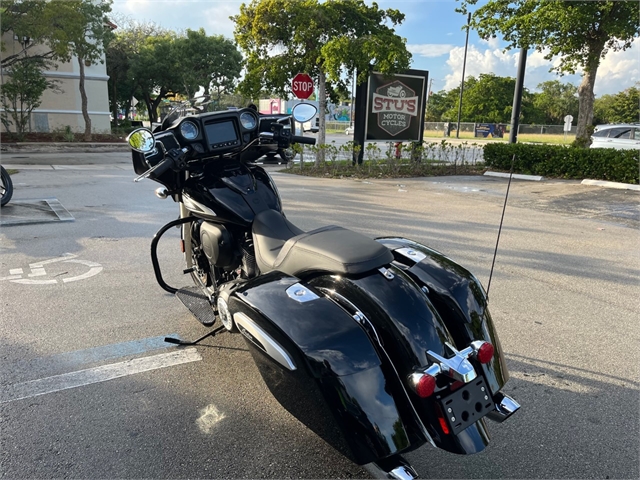 2021 Indian Chieftain Base at Fort Lauderdale