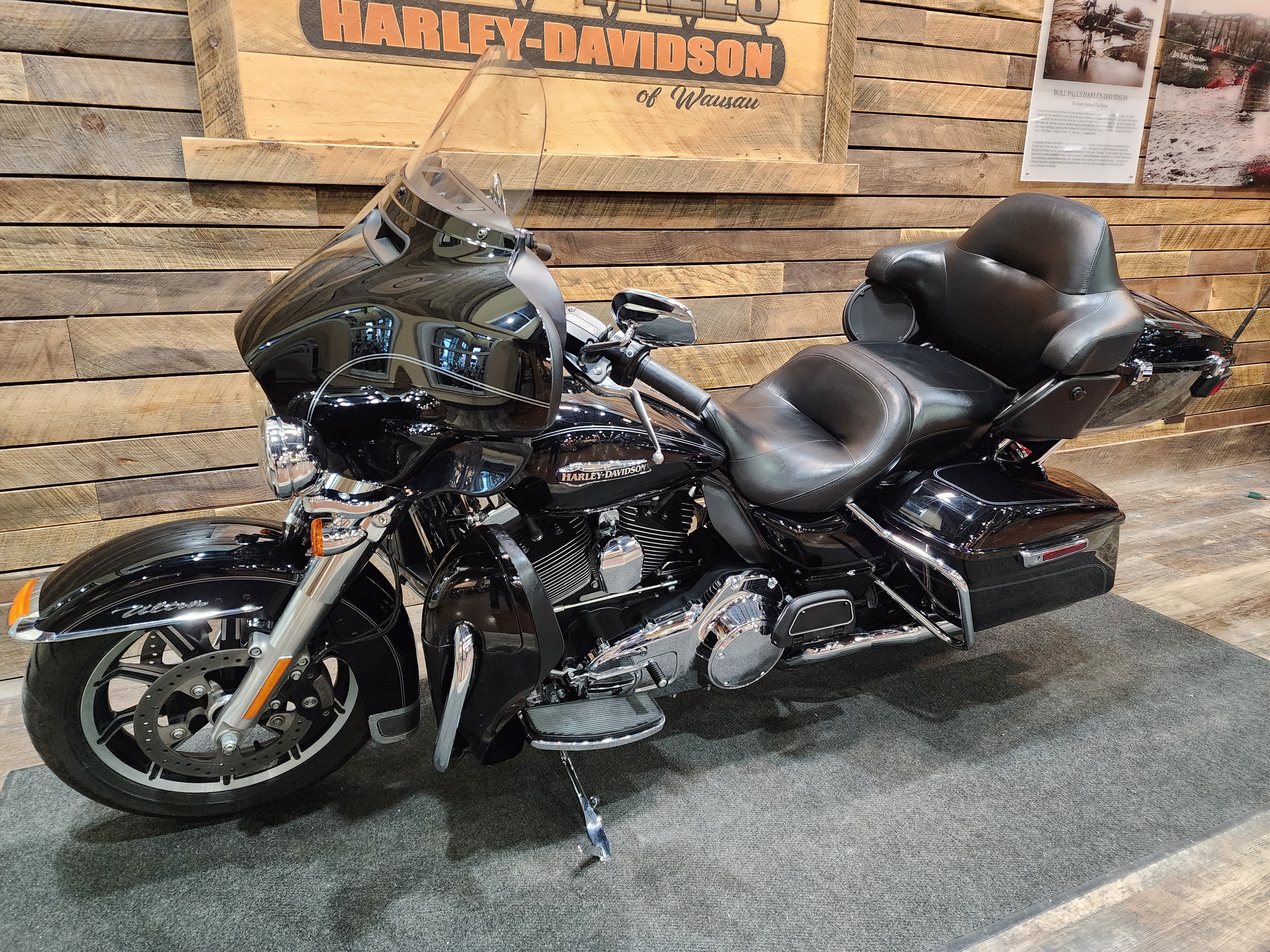 2014 Harley-Davidson Electra Glide Ultra Classic at Bull Falls Harley-Davidson