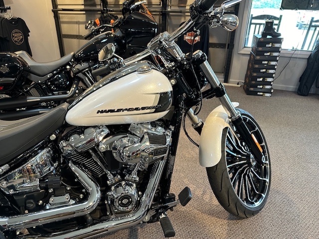 2024 Harley-Davidson Softail Breakout at Carlton Harley-Davidson®