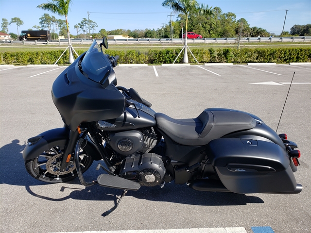 2019 Indian Chieftain Dark Horse at Fort Lauderdale