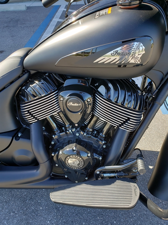 2019 Indian Chieftain Dark Horse at Fort Lauderdale