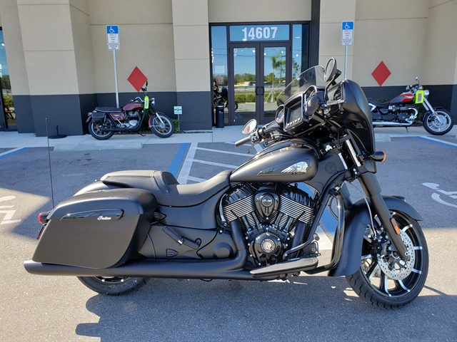 2019 Indian Chieftain Dark Horse at Fort Lauderdale