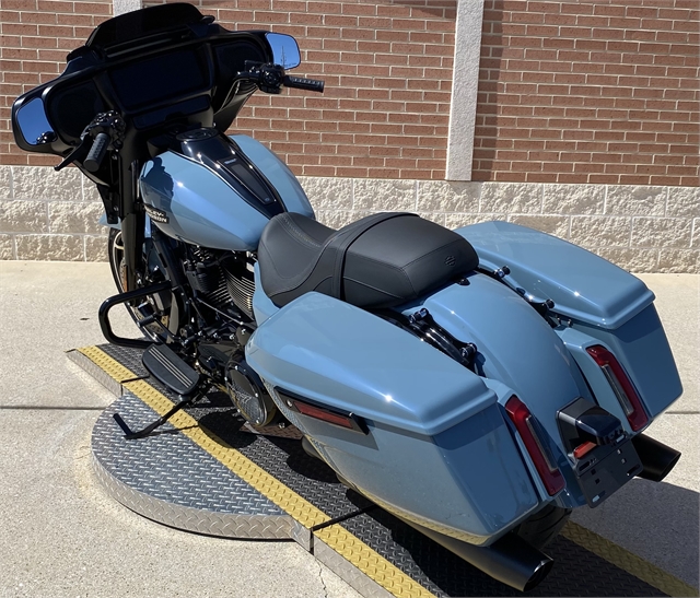 2024 Harley-Davidson Street Glide Base at Roughneck Harley-Davidson