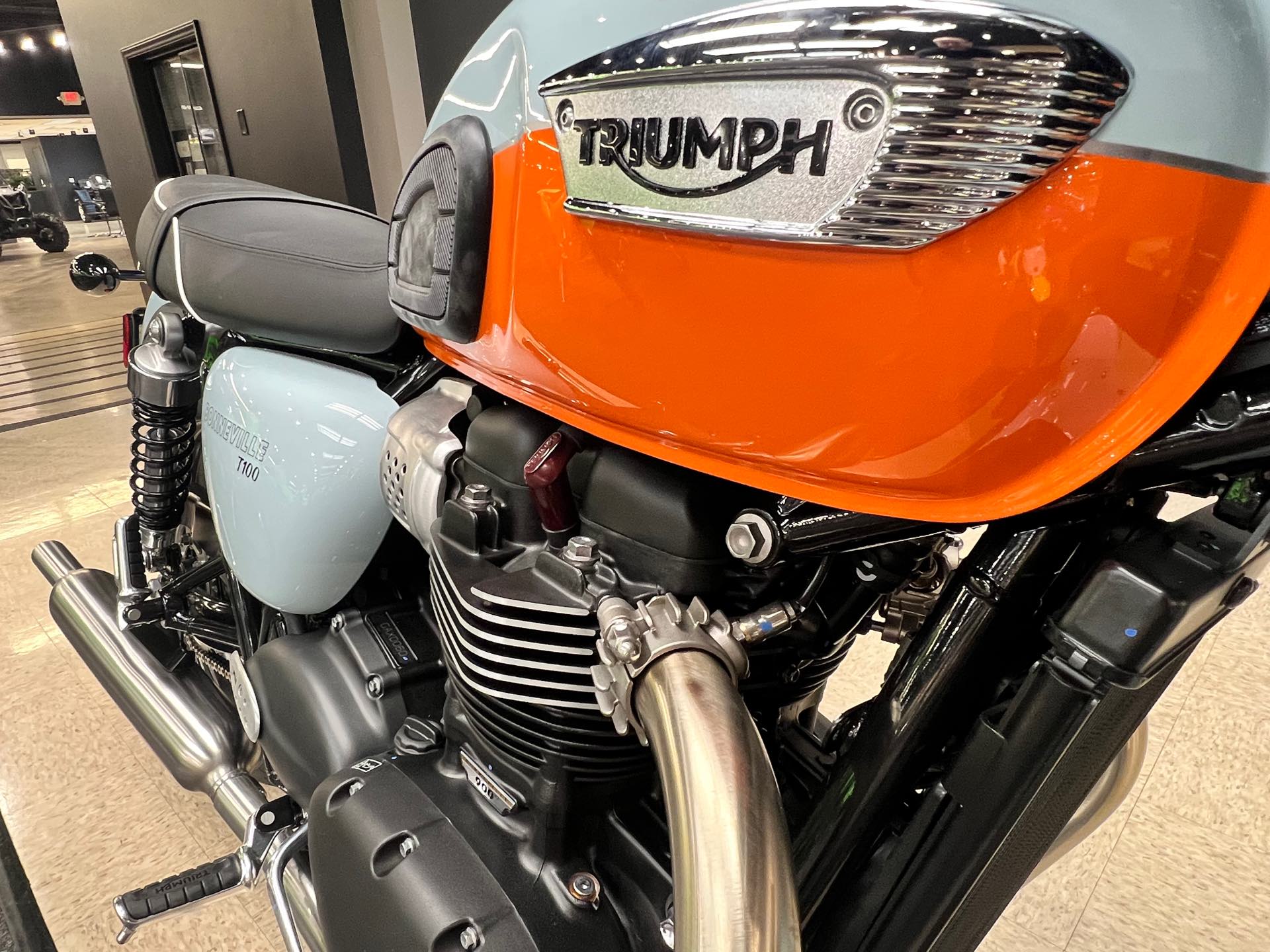 2023 Triumph Bonneville T100 Base at Sloans Motorcycle ATV, Murfreesboro, TN, 37129