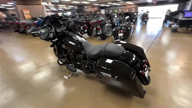 2022 Harley-Davidson Road Glide Special at Hellbender Harley-Davidson