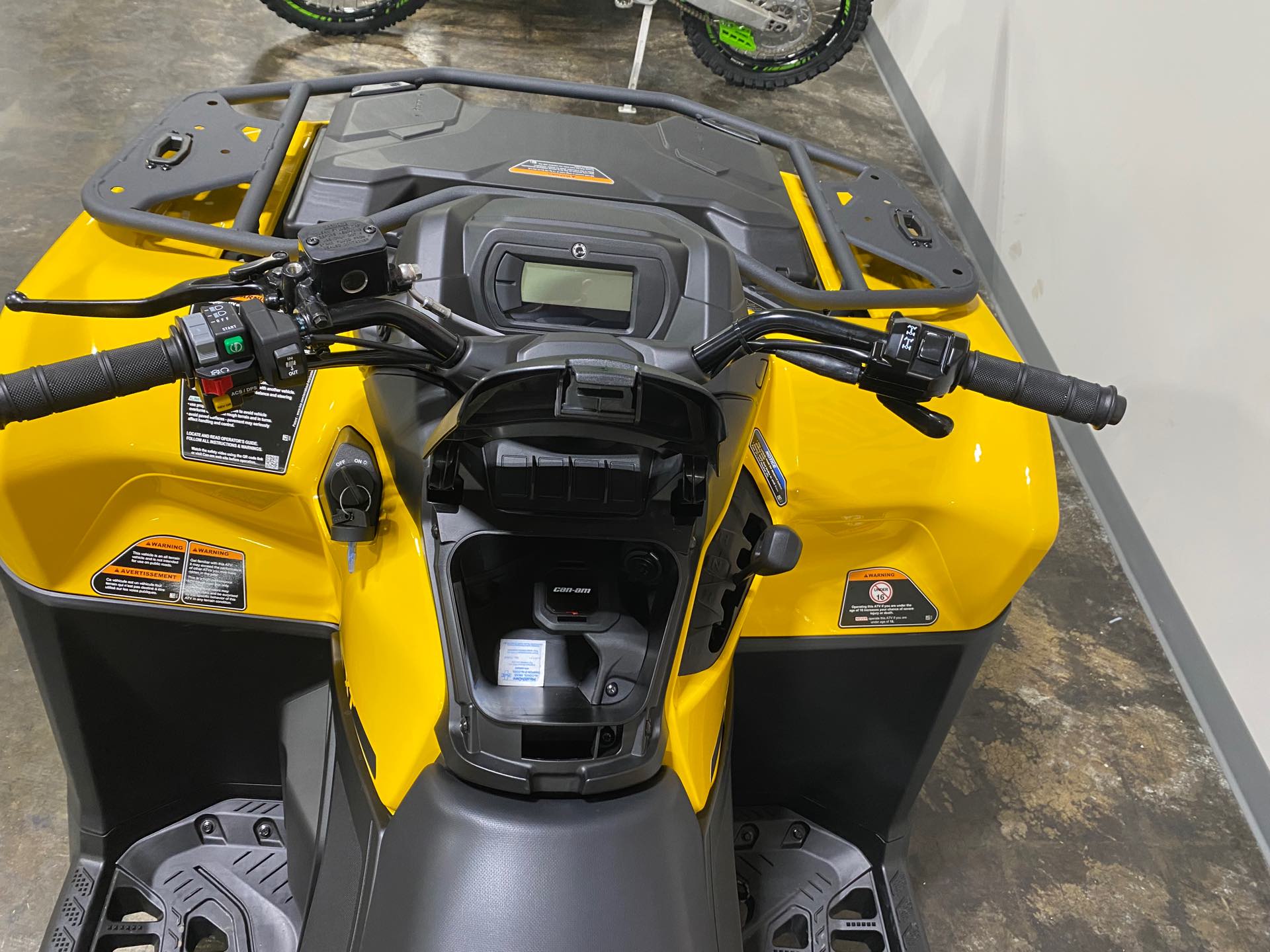 2024 Can-Am Outlander XT 700 at Wood Powersports Harrison