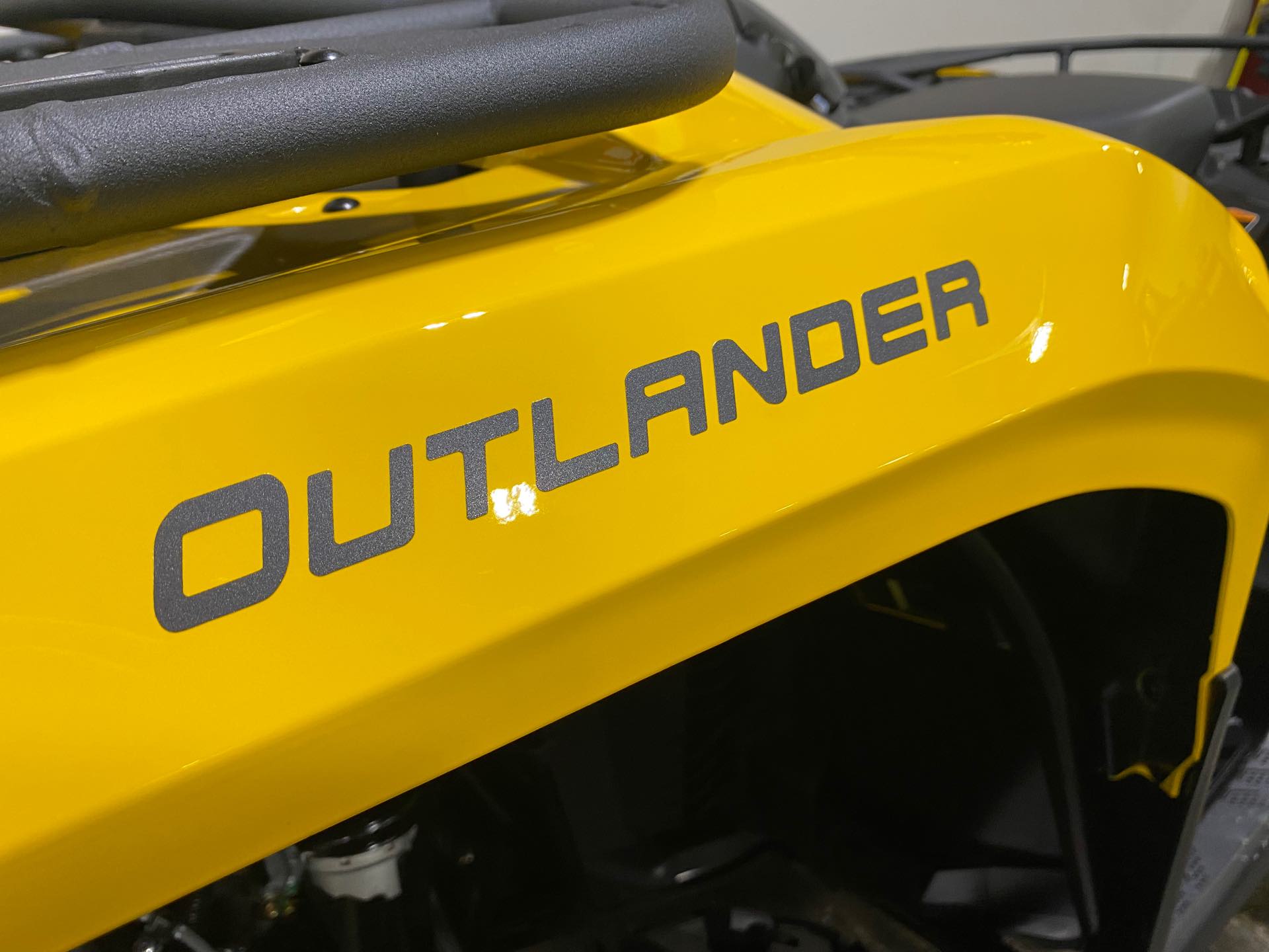 2024 Can-Am Outlander XT 700 at Wood Powersports Harrison