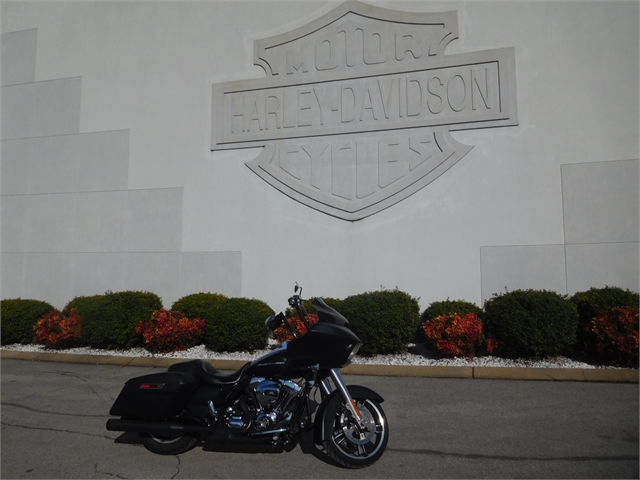 2016 Harley-Davidson Road Glide Base at Bumpus H-D of Murfreesboro