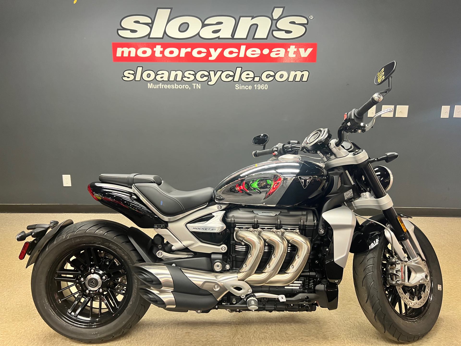2023 Triumph Rocket 3 R Chrome Edition at Sloans Motorcycle ATV, Murfreesboro, TN, 37129
