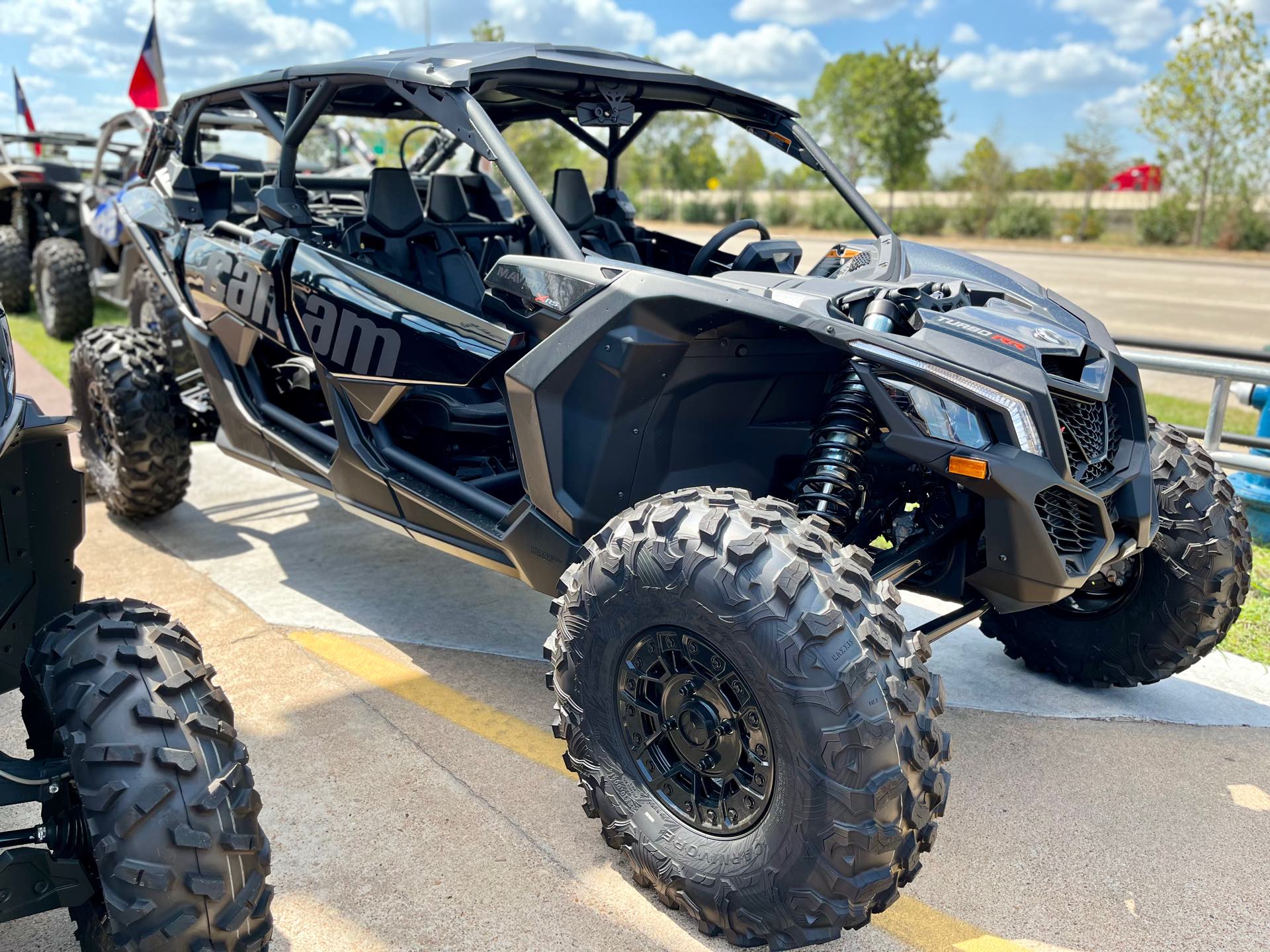 2023 Can-Am Maverick X3 MAX X rs TURBO RR With SMART-SHOX 72 at Wild West Motoplex