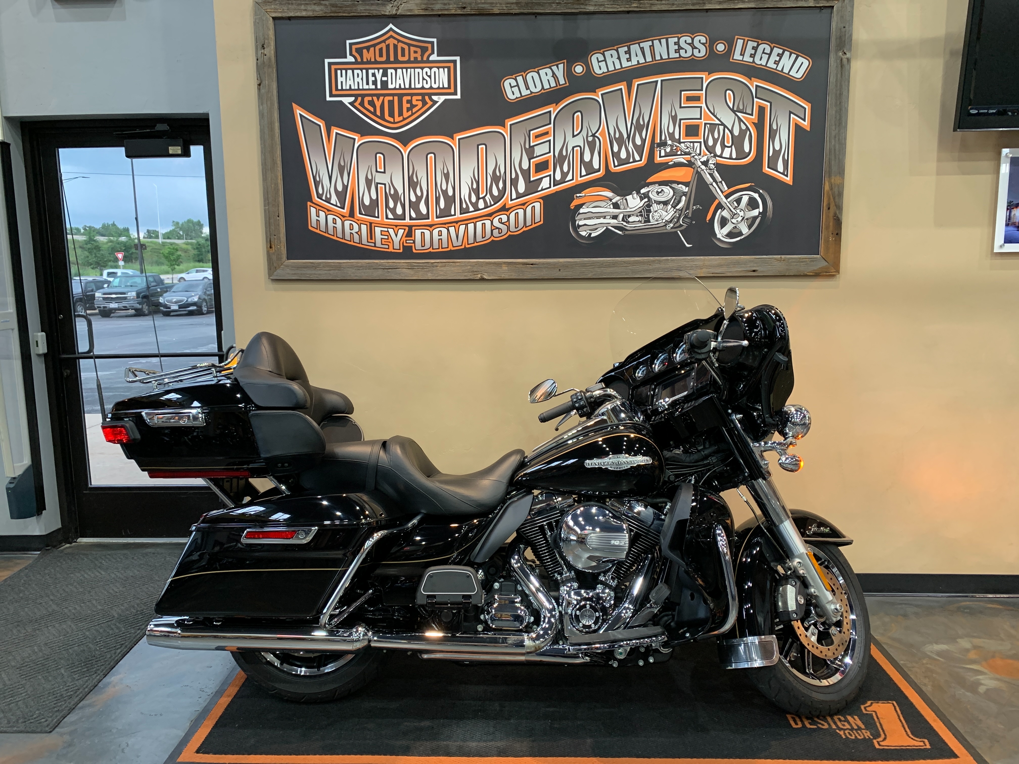 2016 Harley-Davidson Electra Glide Ultra Limited at Vandervest Harley-Davidson, Green Bay, WI 54303