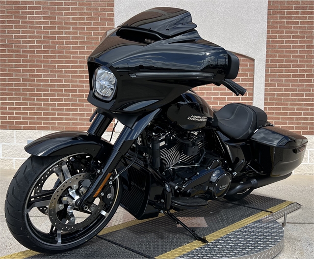 2024 Harley-Davidson Street Glide® Base