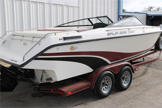1990 Baja 226 DSR at Jerry Whittle Boats