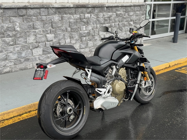 2022 Ducati Streetfighter V4 S at Lynnwood Motoplex, Lynnwood, WA 98037