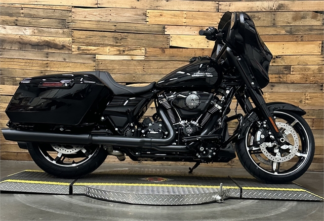 2024 Harley-Davidson Street Glide Base at Lumberjack Harley-Davidson