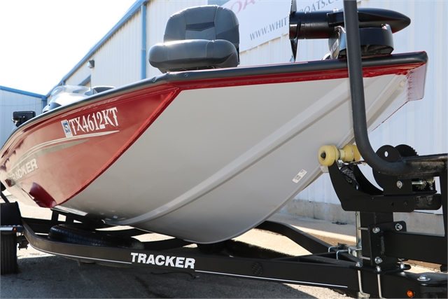 2020 Bass Tracker Pro 175 TXW Team Edition at Jerry Whittle Boats