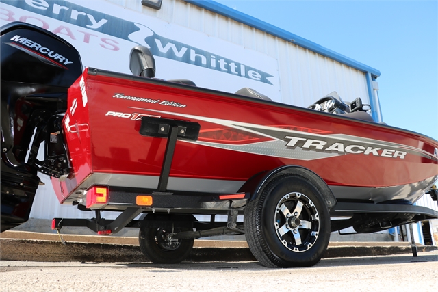 2020 Bass Tracker Pro 175 TXW Team Edition at Jerry Whittle Boats